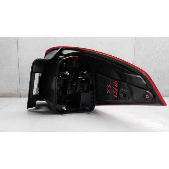 FARO POSTERIORE ESTERNO SINISTRO RENAULT Laguna 2008> usato