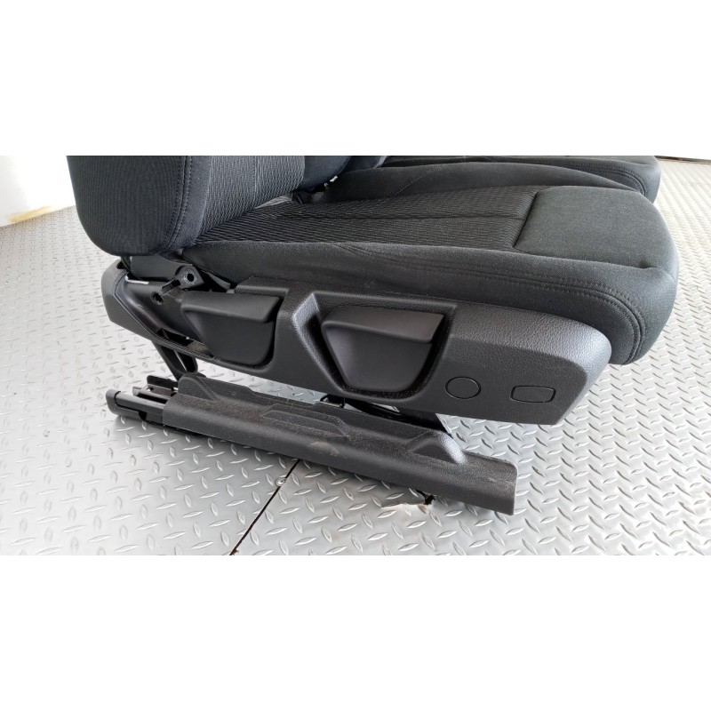 BMW KIT SELLERIA BMW Serie 3 (F31) SW 2011> usato