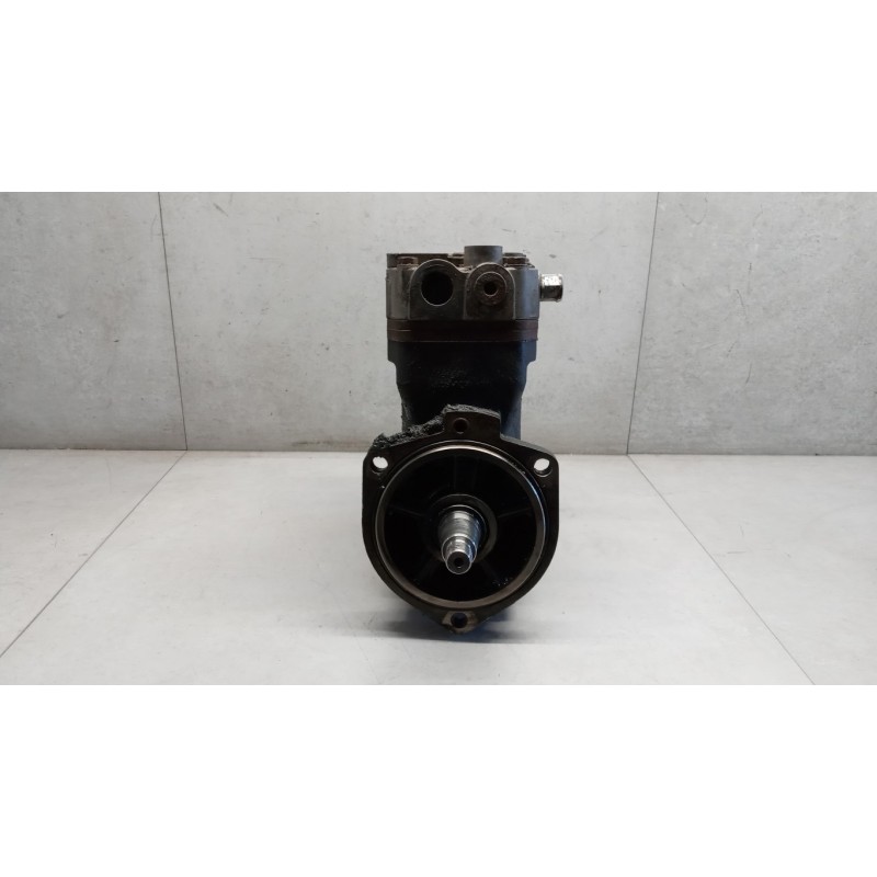 IVECO COMPRESSORE ARIA FRENI IVECO Stralis 2007>2013 usato