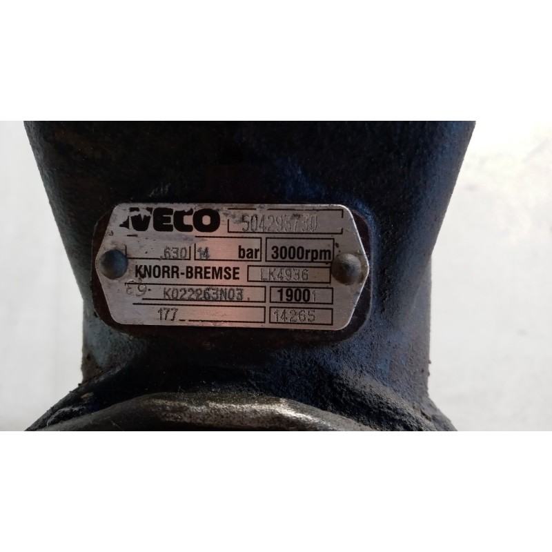 IVECO COMPRESSORE ARIA FRENI IVECO Stralis 2007>2013 usato