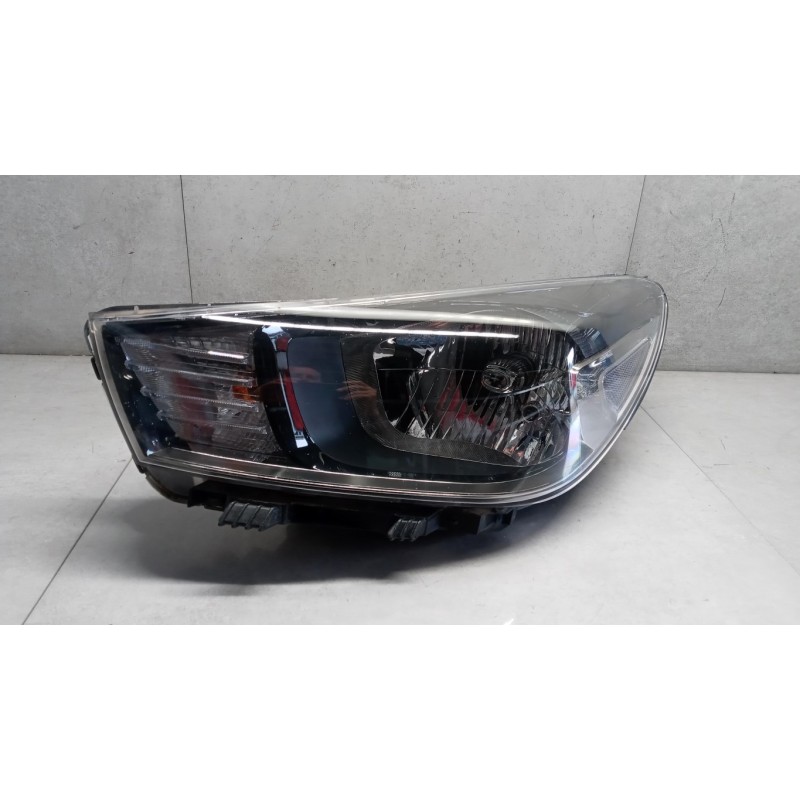 KIA FRONT LEFT FLASHLIGHT  KIA Rio 2017> used