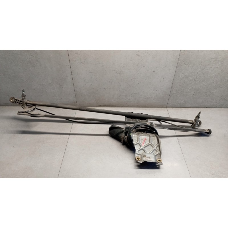 VOLVO truck windshield wiper motor VOLVO truck FM12 used