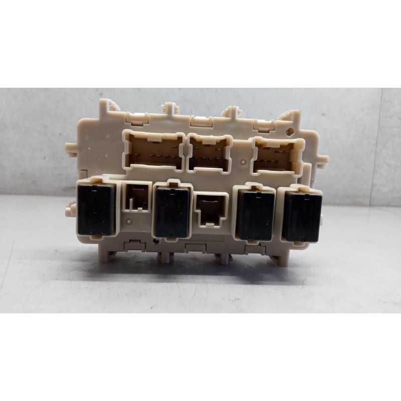 NISSAN FUSE BOX NISSAN Qashqai 2014>2017 used