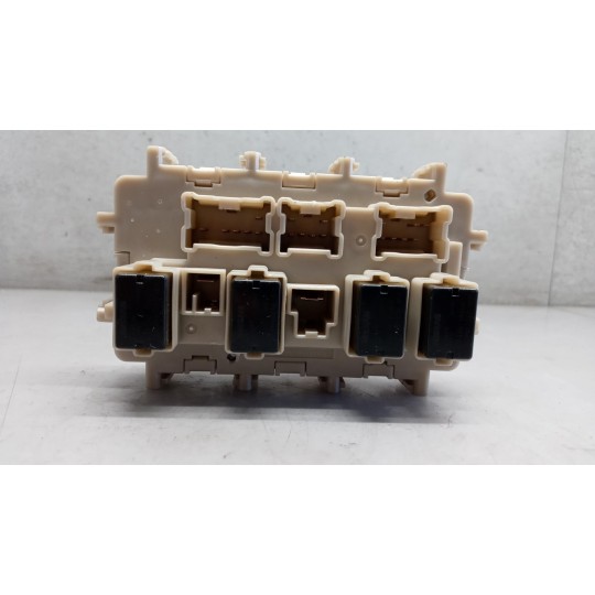 FUSE BOX NISSAN Qashqai 2014>2017 used