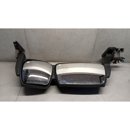 RETROVISORE ELETTRICO SINISTRO IVECO Stralis 2013> usato