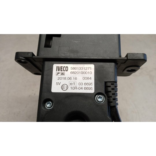 ELETRONIC THROTTLE PEDAL  IVECO Stralis 2013> used