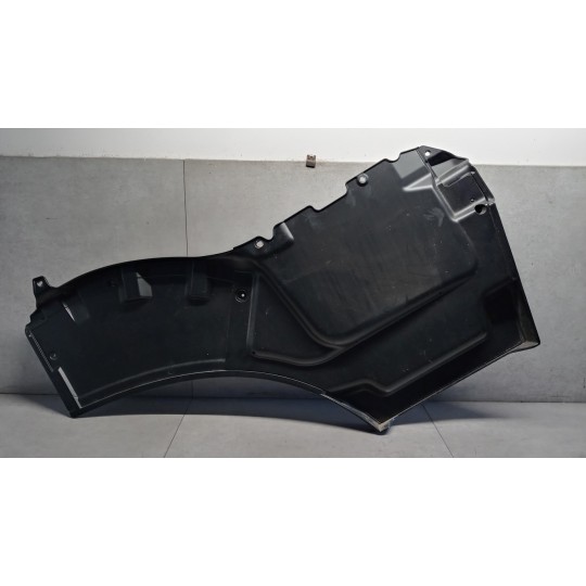 SOTTOPORTA ANT.SX IVECO Stralis 2013> usato