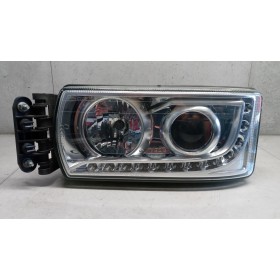 LEFT HEADLIGHT XENO LAMP...