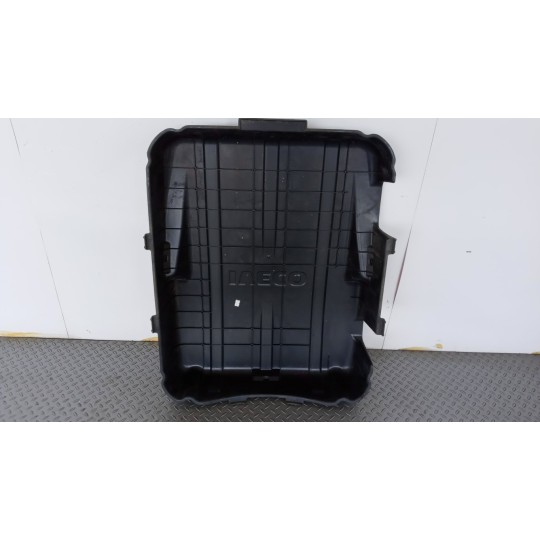 COPERCHIO PORTABATTERIA IVECO Stralis 2013> usato