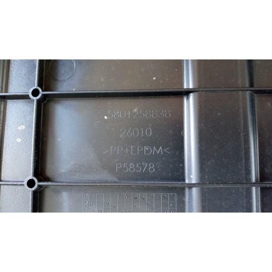 BATTERY BOX COVER IVECO Stralis 2013> used