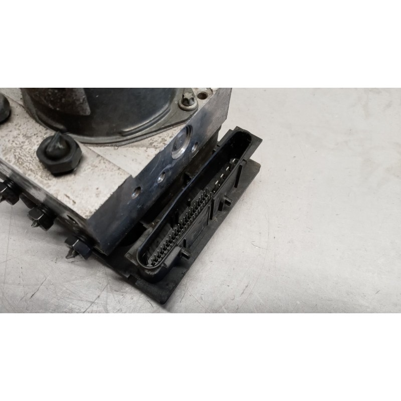 HYUNDAI ABS SYSTEM HYUNDAI Santa Fe 2006>2009 used