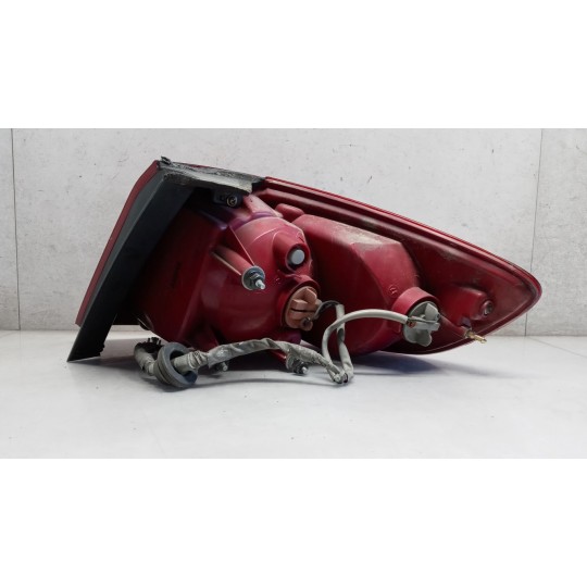 FARO POSTERIORE ESTERNO SINISTRO HYUNDAI Santa Fe 2006>2009 usato