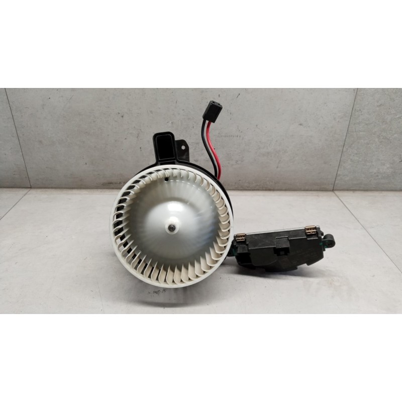 VOLKSWAGEN MOTORINO VENTILAZIONE INTERNA VOLKSWAGEN Polo 2017>2021 usato