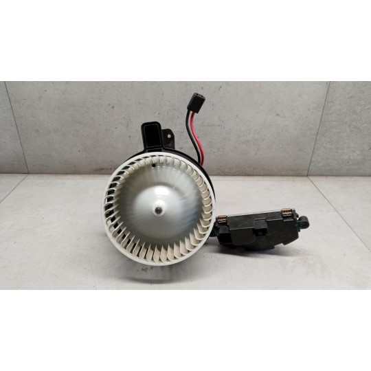 MOTORINO VENTILAZIONE INTERNA VOLKSWAGEN Polo 2017>2021 usato