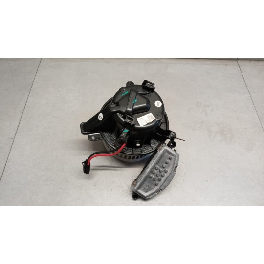 MOTORINO VENTILAZIONE INTERNA VOLKSWAGEN Polo 2017>2021 usato