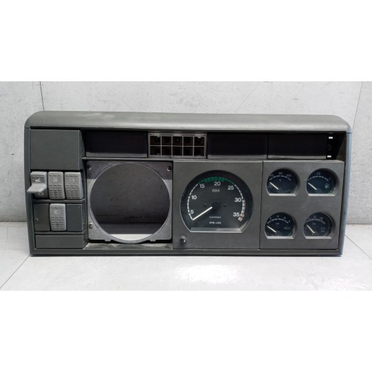 INSTRUMENT PANEL IVECO EUROCARGO 2000>2005  used