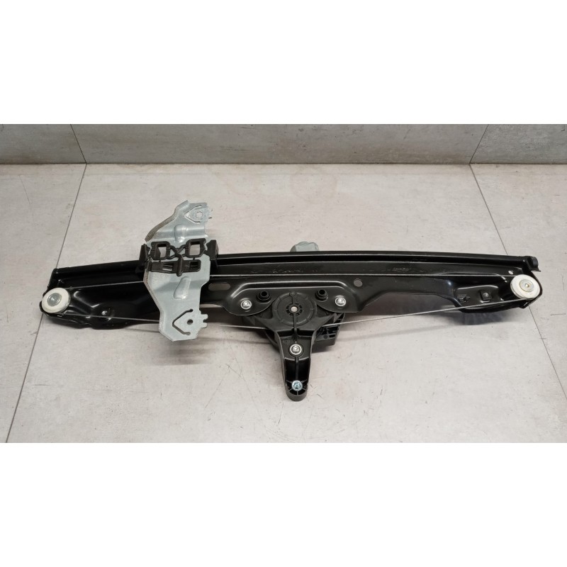 NISSAN FRONT RIGHT POWERED WINDOWS  NISSAN Qashqai 2014>2017 used