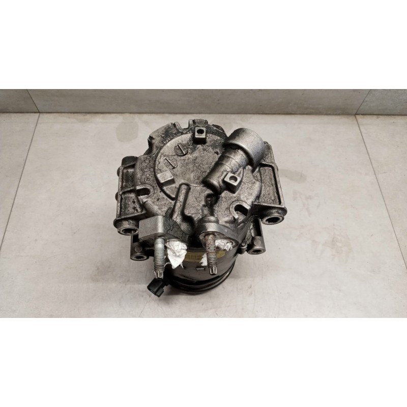FORD COMPRESSORE ARIA CONDIZIONATA FORD Fiesta 2013>2017 usato