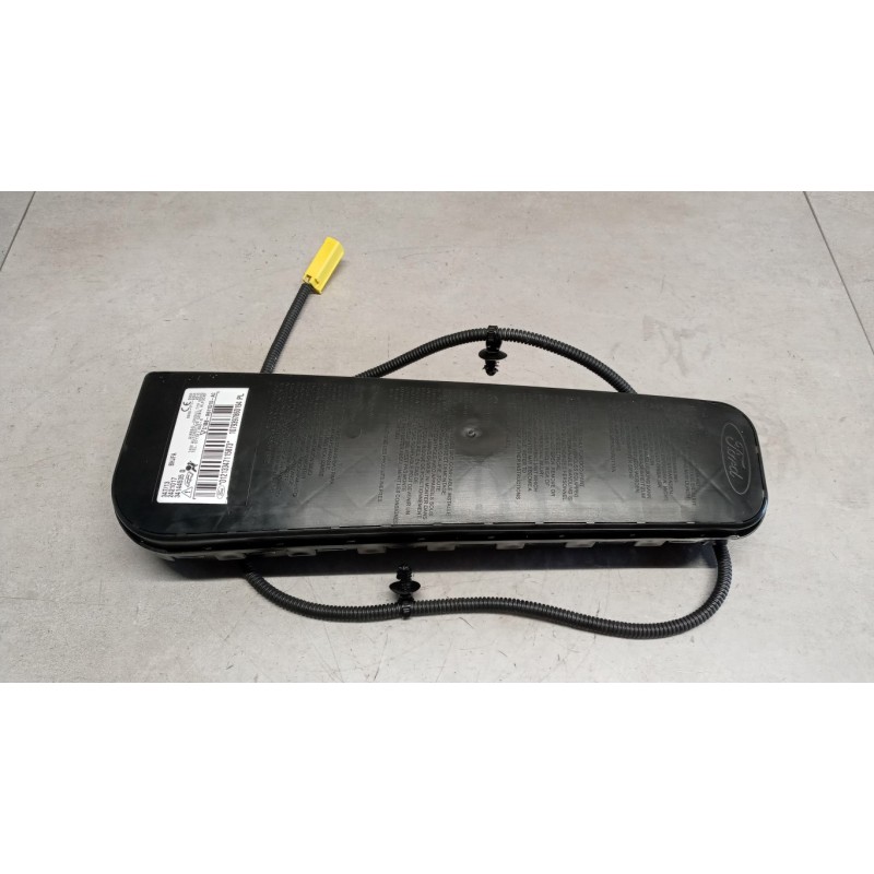 FORD AIR BAG LATERALE DESTRO FORD Fiesta 2013>2017 usato