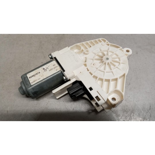 ALZA VETRI ANTERIORI DESTRO VOLVO truck FH euro 6 usato