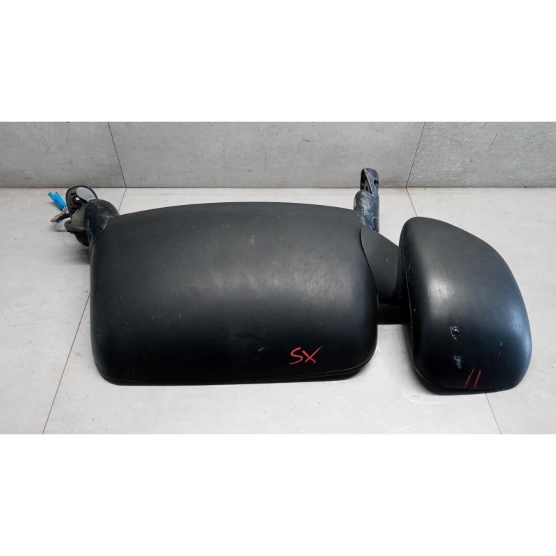 SCANIA LEFT ELETRIC REAR-VIEW MIRROR  SCANIA Serie R 2005> used