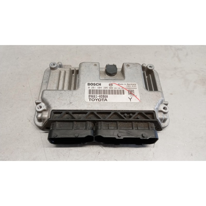 TOYOTA ENGINE UNIT TOYOTA Yaris 2008>2011 used