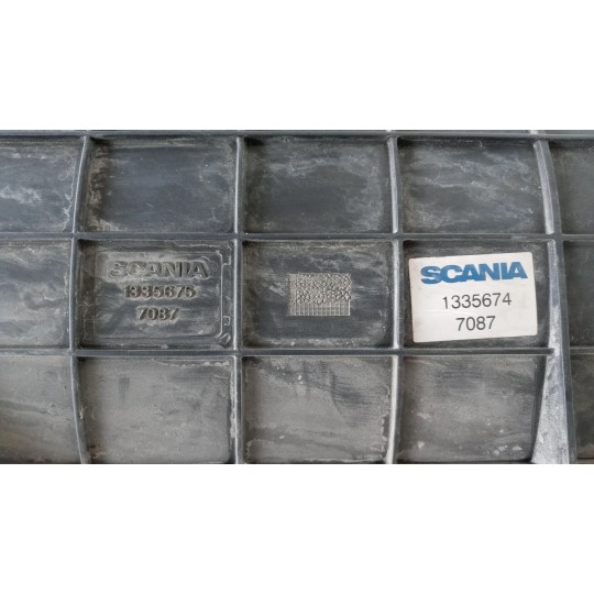 SCATOLA FILTRO SCANIA Serie R 2005> usato