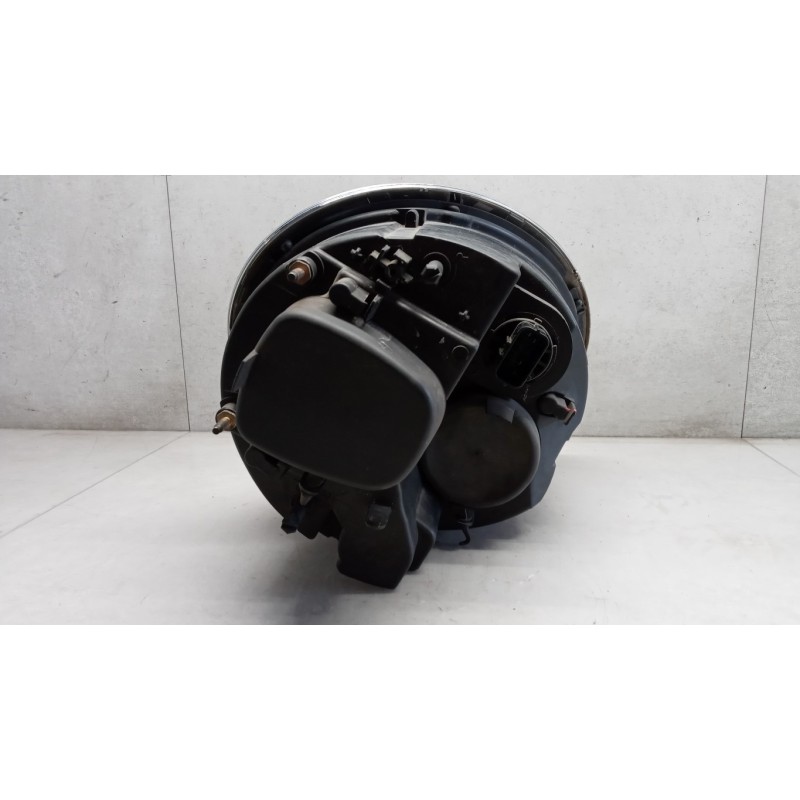 MINI RIGHT HEADLIGHT MINI R50/53  2001>2006 used