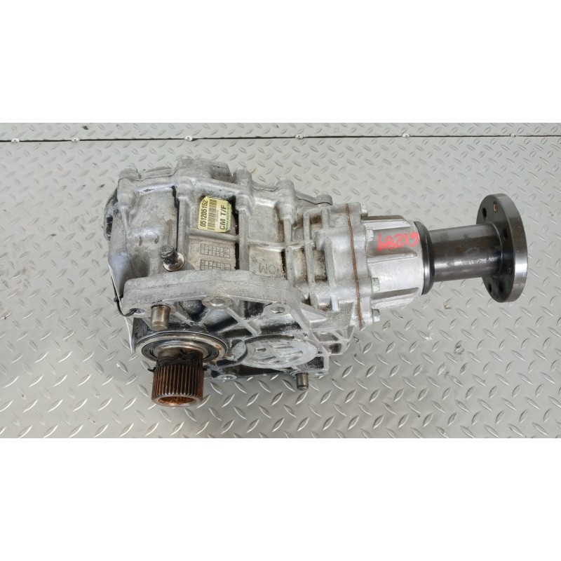 HYUNDAI RIPARTITORE HYUNDAI Santa Fe 2006>2009 usato