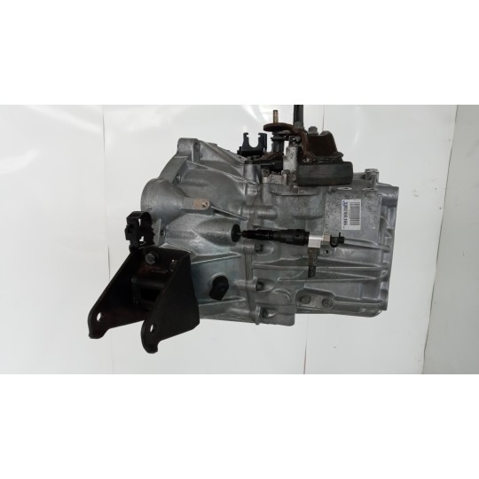 GEARBOXES  HYUNDAI Santa Fe 2006>2009 used