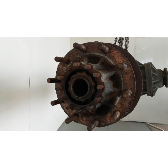 ASSALE POSTERIORE VOLVO truck FH12 II 2002>2008 usato