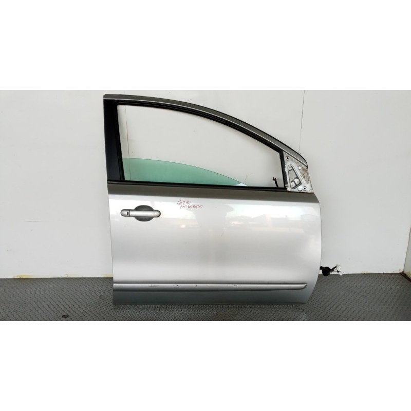 NISSAN RIGHT FRONT DOOR  NISSAN Note 2006>2008 used