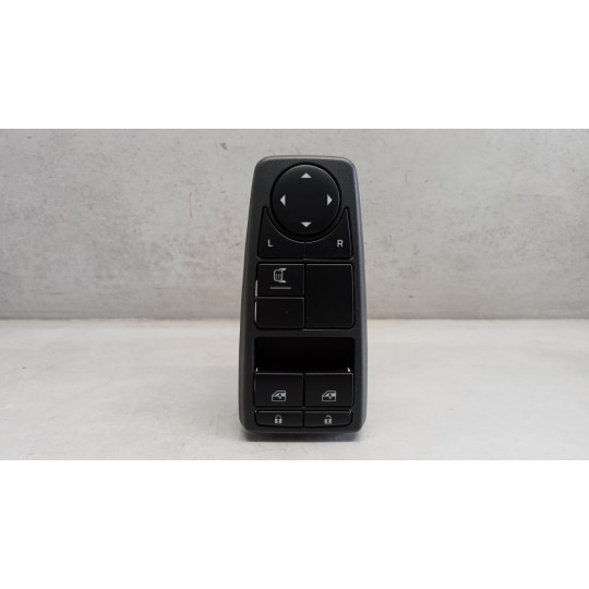 INTERRUTTORI E PULSANTI ALZAVETRI MAN TGX euro 6 usato