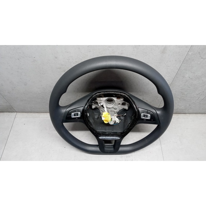 VOLKSWAGEN STEERING WHEEL VOLKSWAGEN Polo 2017>2021 used