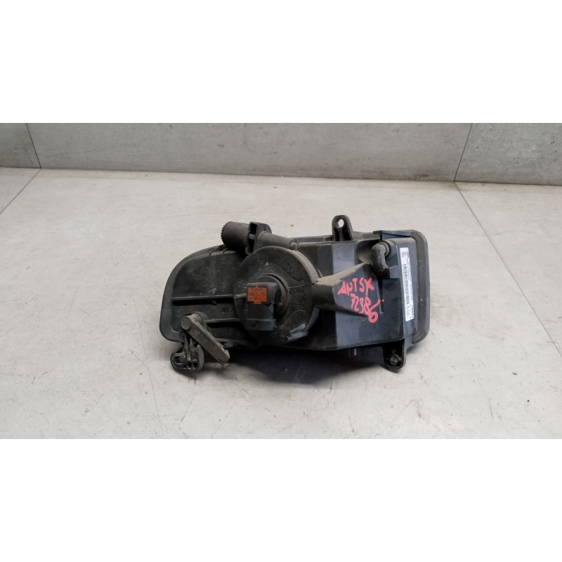 AUDI FENDINEBBIA SINISTRO AUDI A4 2011>2015 usato