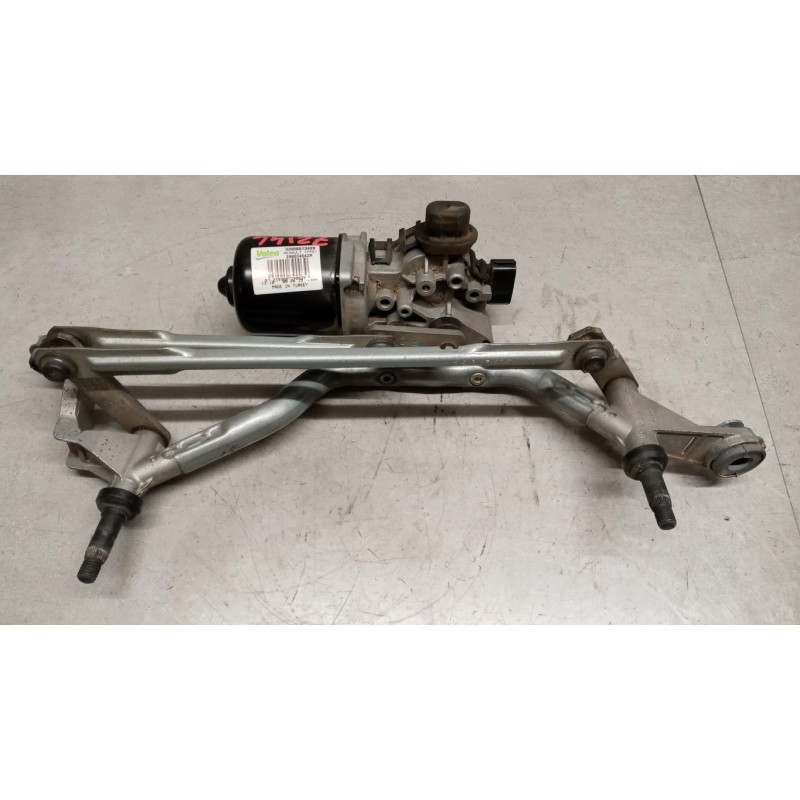 RENAULT windshield wiper motor RENAULT Clio 2012>2016 used