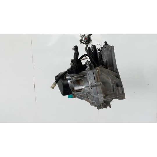 CAMBIO RENAULT Clio 2012>2016 usato
