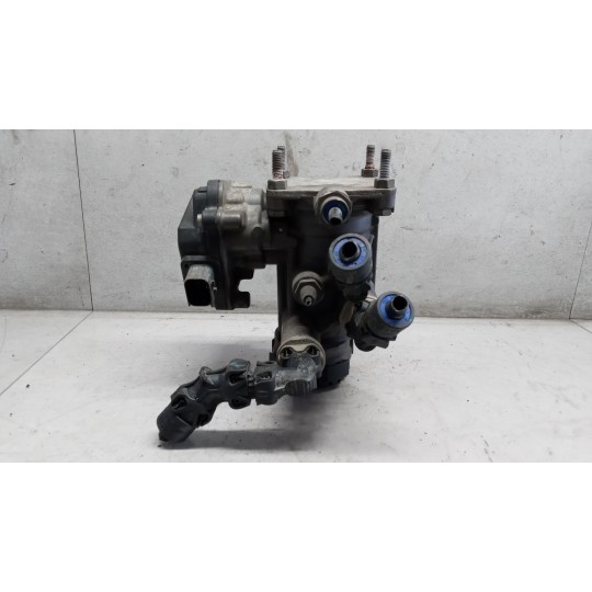 VARIE FRENI 2 RENAULT truck T 2014> usato