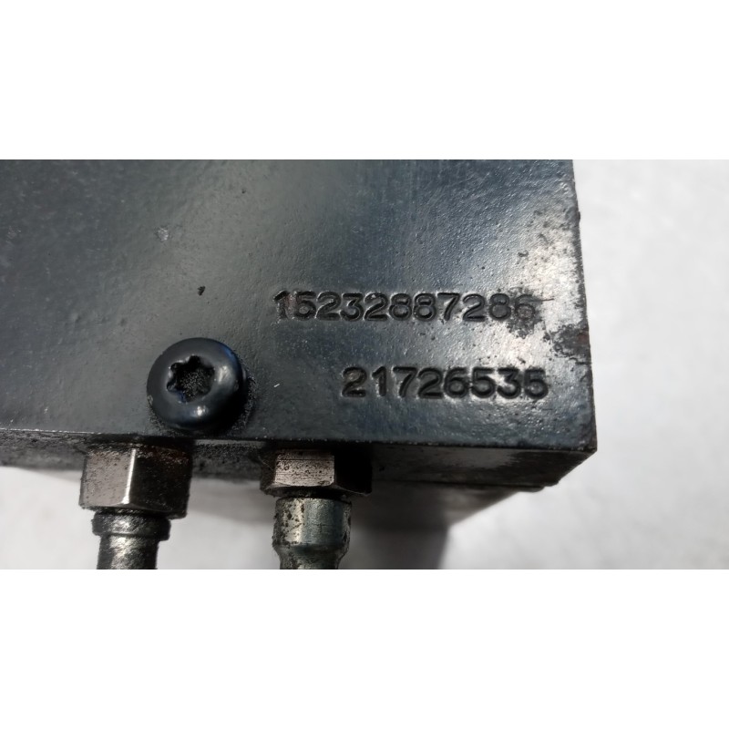 RENAULT truck CAB LIFT PUMP  RENAULT truck T 2014> used