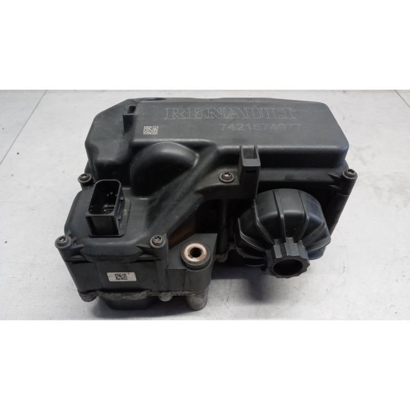 RENAULT truck POMPA ADBLUE RENAULT truck T 2014> usato