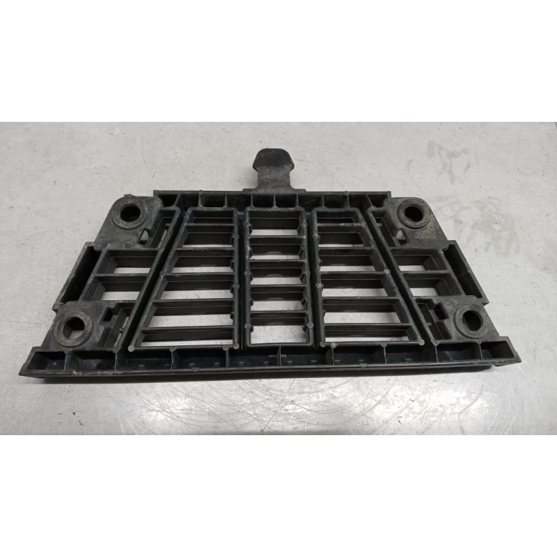 RENAULT truck PIASTRA PEDANA DI SALITA RENAULT truck T 2014> usato