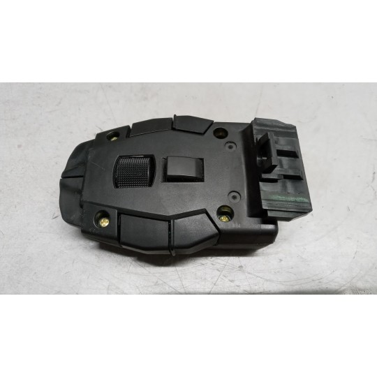 VARIOUS SWITCHES AND BUTTONS C  RENAULT truck T 2014> used