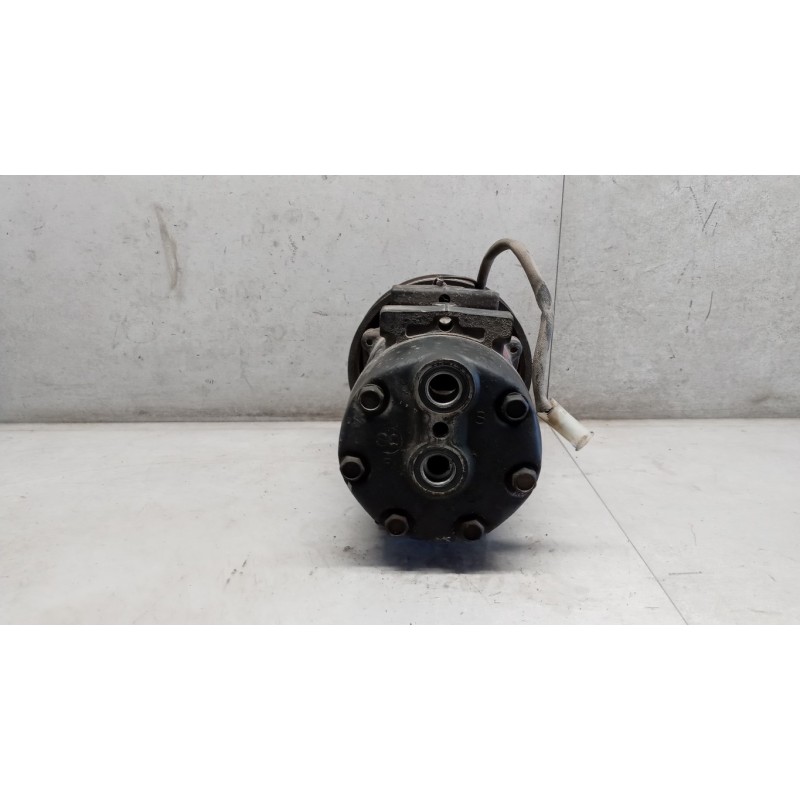 RENAULT truck AIR CONDITIONER COMPRESSOR RENAULT truck Premium 2005>2013 used
