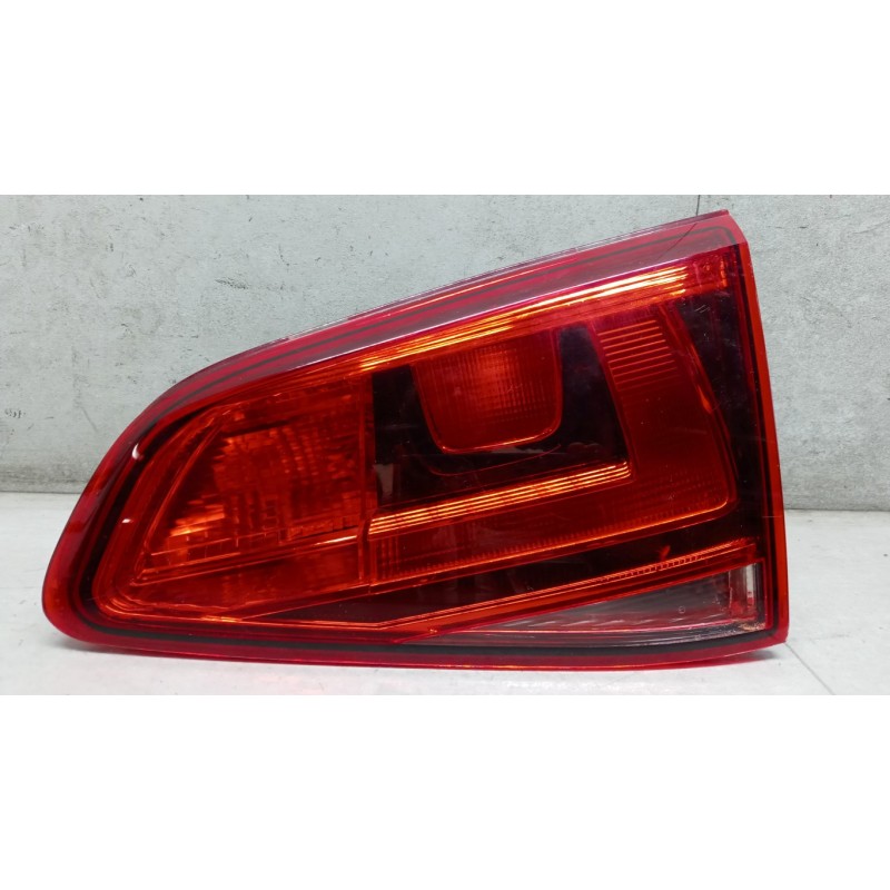 VOLKSWAGEN RIGHT REAR LIGHT ON BACK  VOLKSWAGEN Golf 7 2012>2016 used