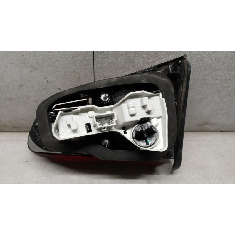 VOLKSWAGEN FARO POSTERIORE INTERNO SINISTRO VOLKSWAGEN Golf 7 2012>2016 usato