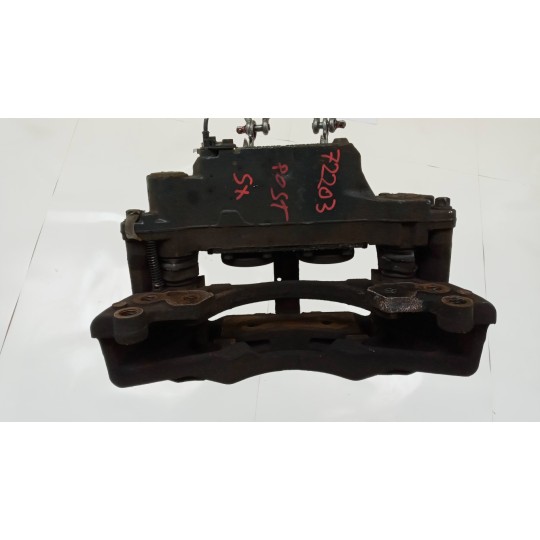 PINZA POSTERIORE SINISTRA RENAULT truck T 2014> usato