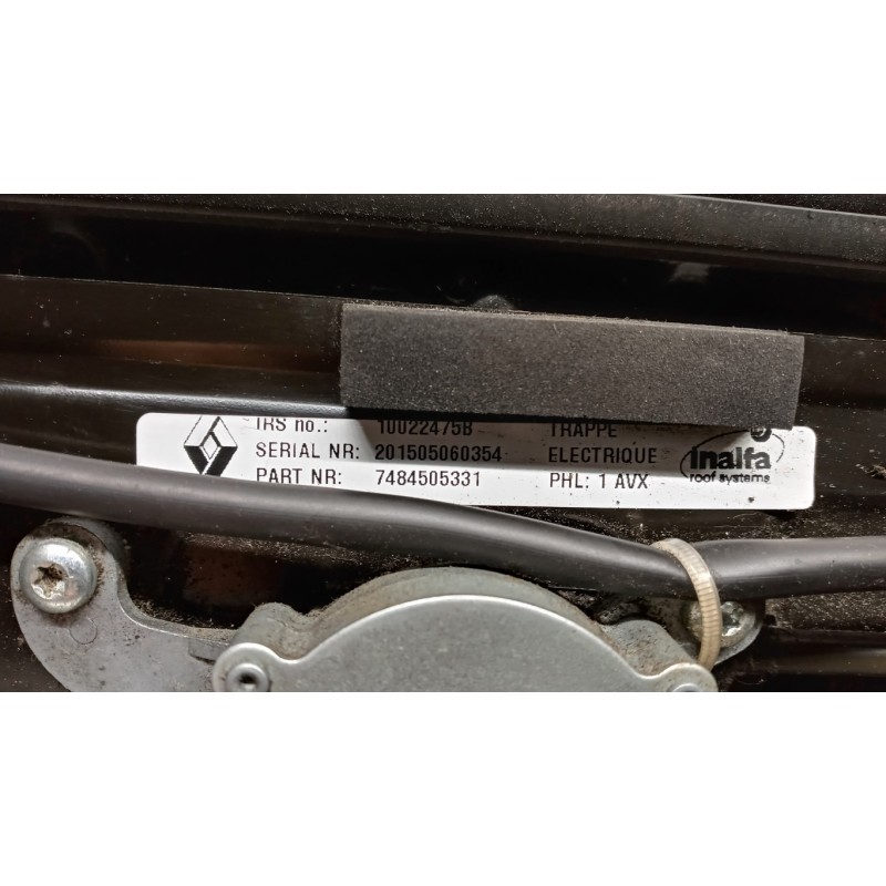 RENAULT truck TETTO APRIBILE RENAULT truck T 2014> usato