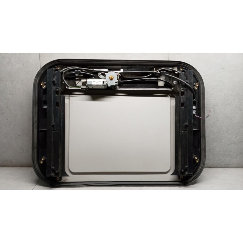 RENAULT truck OPENABLE SUNROOF  RENAULT truck T 2014> used