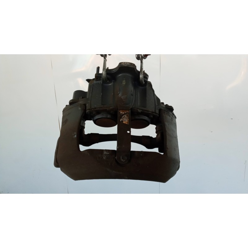 RENAULT truck PINZA POSTERIORE DESTRA RENAULT truck Premium 2005>2013 usato