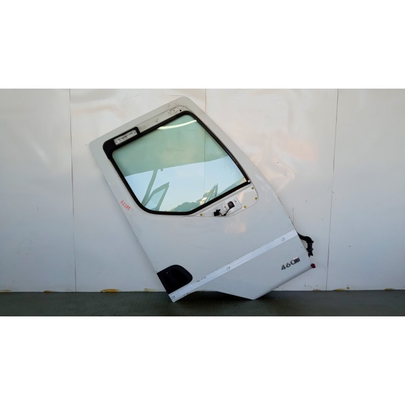 RENAULT truck PORTA ANTERIORE DESTRA RENAULT truck Premium 2005>2013 usato